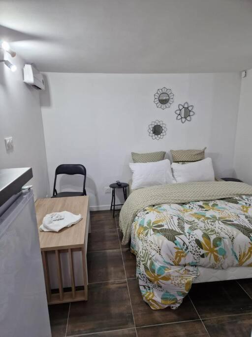 Studio 2 Pers Paris/Bourget/Cdg/Parc D'Exposition Ольне-су-Буа Экстерьер фото